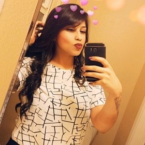 Meet your Posher, Cristina